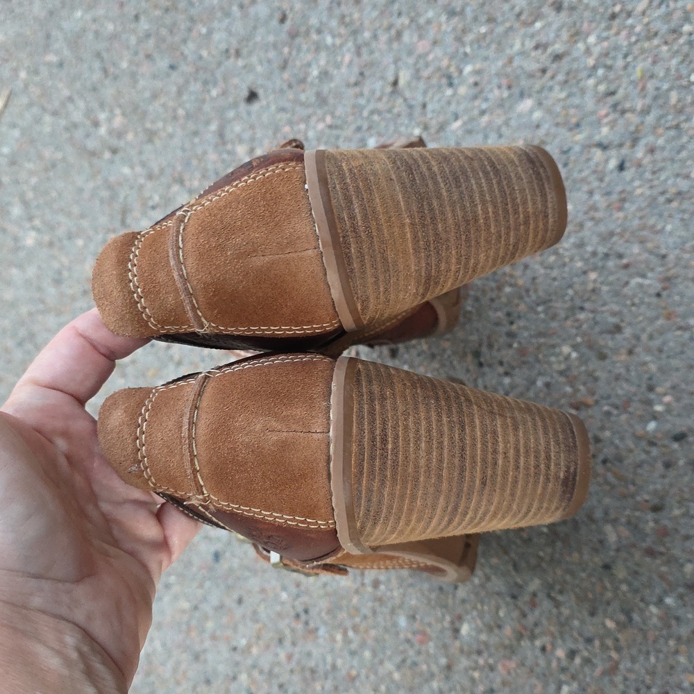 Timberland Brown Tan Leather Earth Keepers Chauncey Mary Jane Buckled Heels - Picture 6 of 10